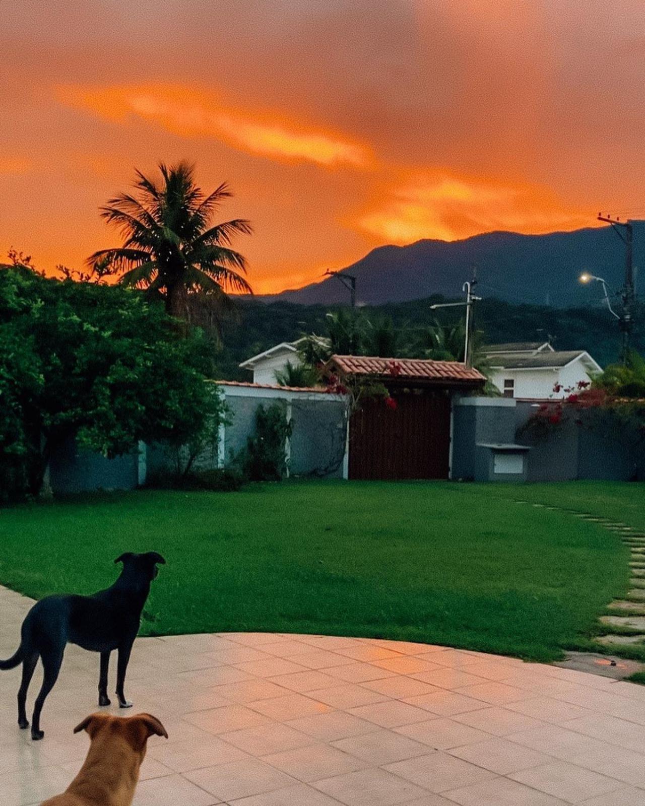 Casa Vista Para Montanha Pet Friendly Caraguatatuba Dış mekan fotoğraf